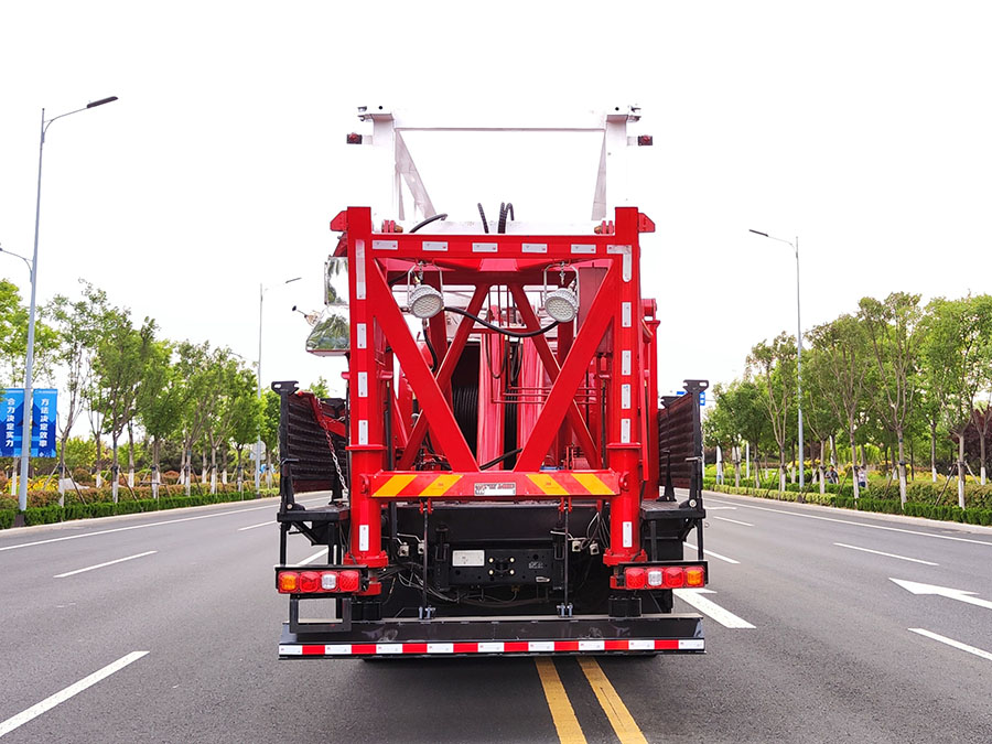 專致牌YZZ5380TXJSX6修井機(jī)公告圖片