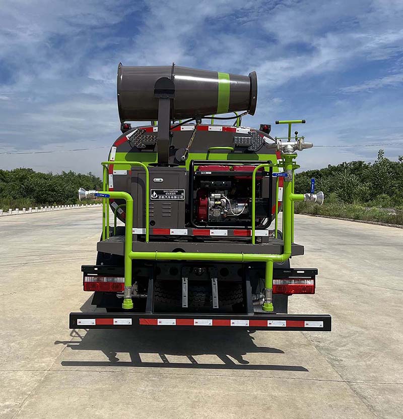 啟敬牌QHV5126GPSEQ6綠化噴灑車(chē)公告圖片