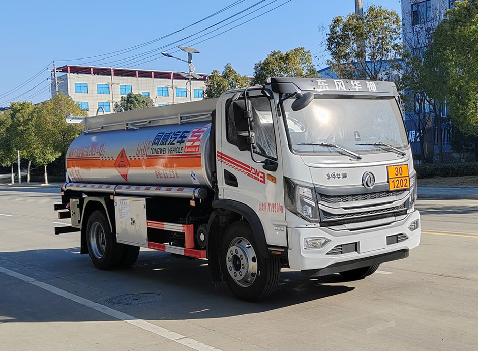 專威牌HTW5126GYYEC6運油車公告圖片