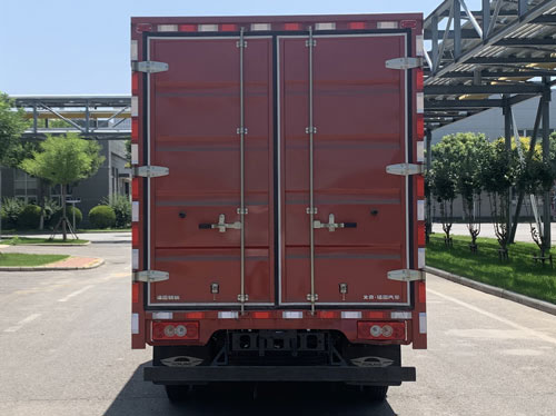 福田牌BJ5046XXY9JBA-52廂式運(yùn)輸車公告圖片