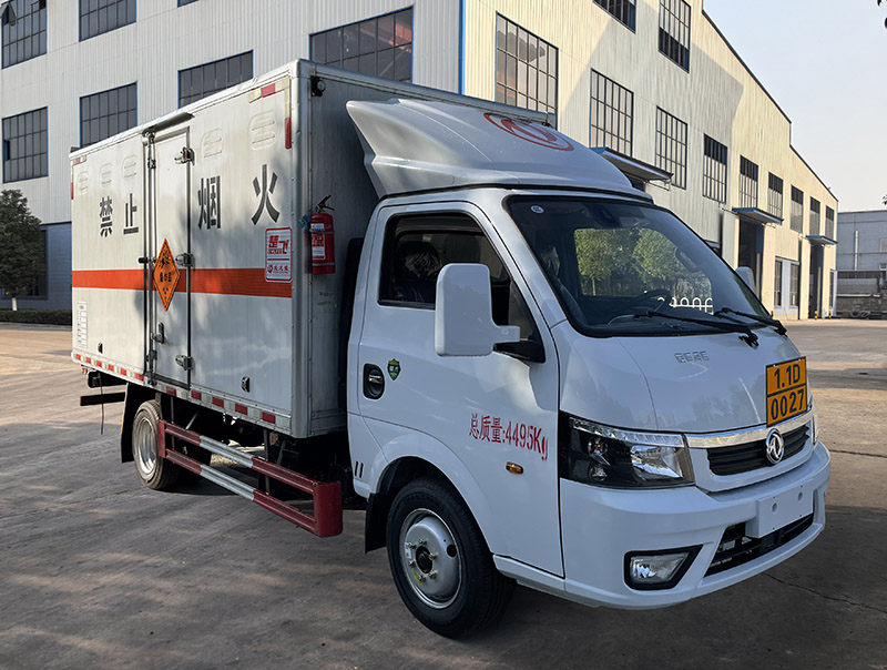 楚飛牌CLQ5040XQY6E爆破器材運輸車公告圖片