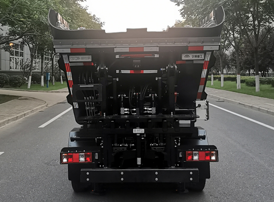 宇通牌YTZ5031ZZZK0P6自裝卸式垃圾車公告圖片