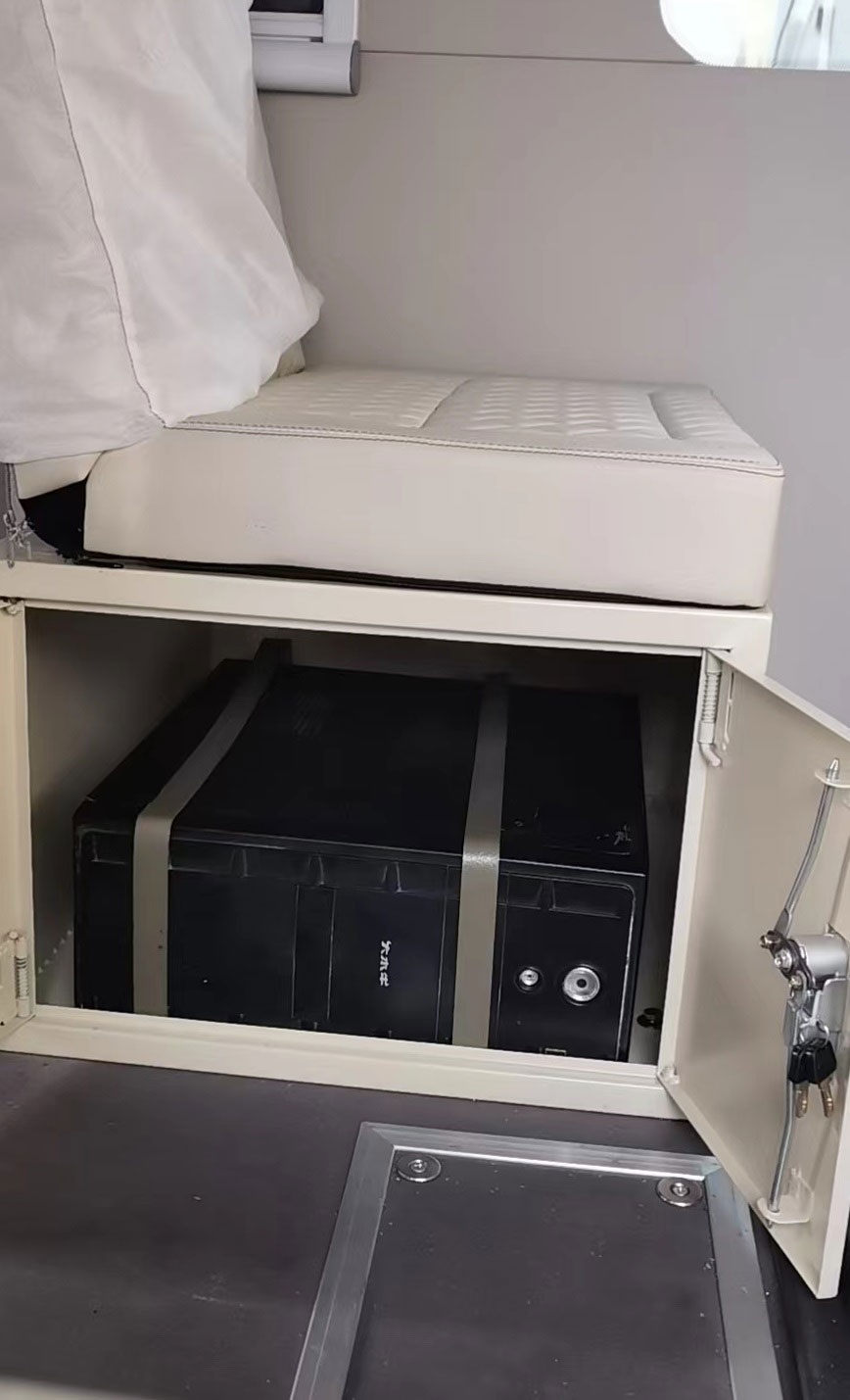 寶石機(jī)械牌BSJ5100XYQ儀器車公告圖片