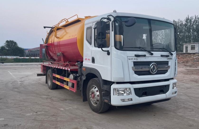 東環(huán)威牌JDH5181GQWEQ6清洗吸污車