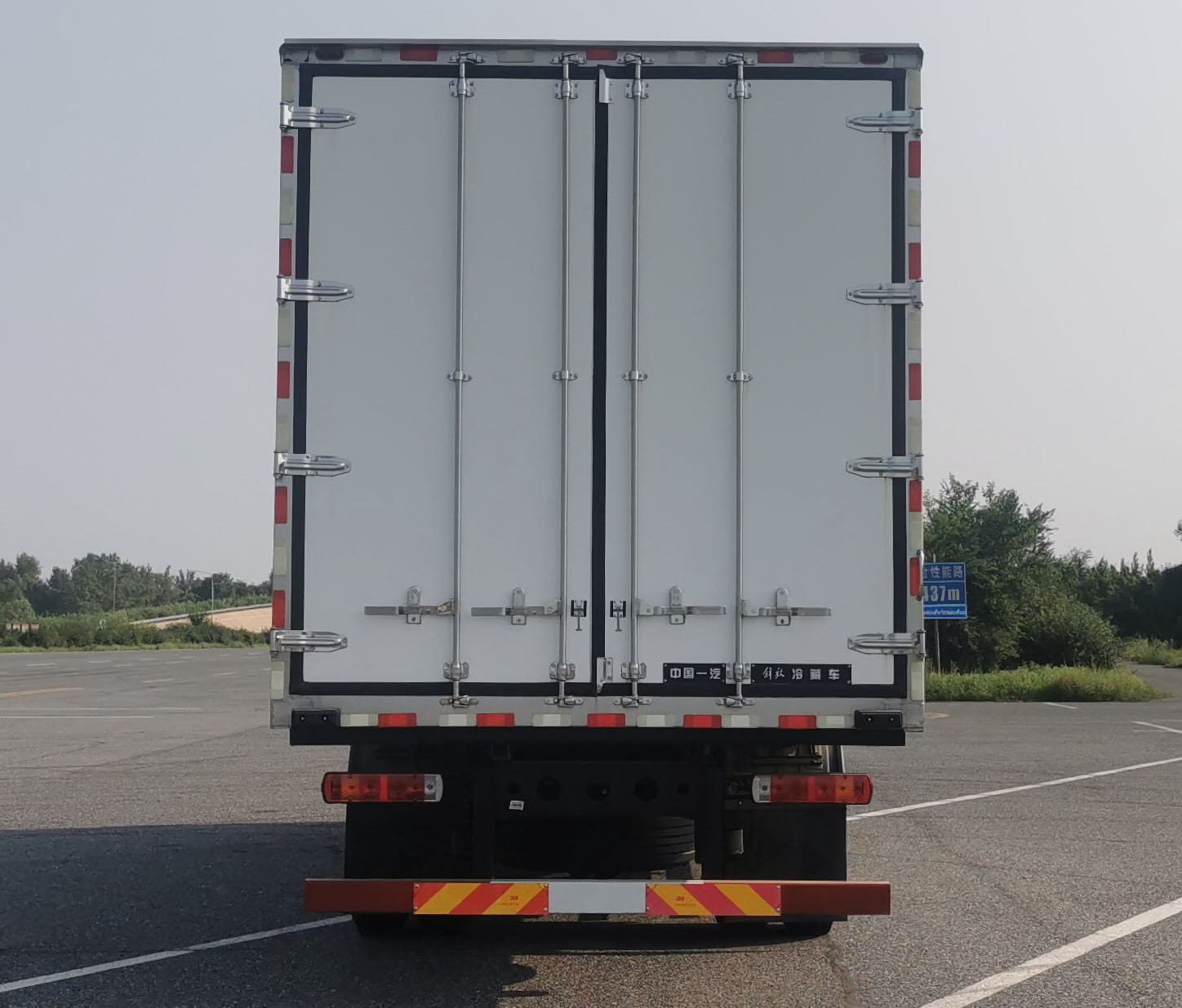 解放牌CA5181XLCP62K1L5A1E6冷藏車公告圖片