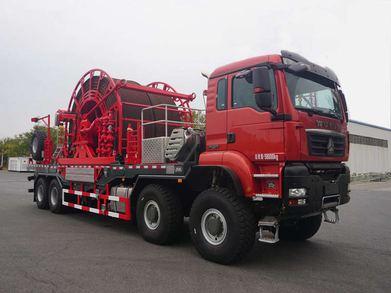 四機(jī)牌SJX5580TLG連續(xù)油管作業(yè)車