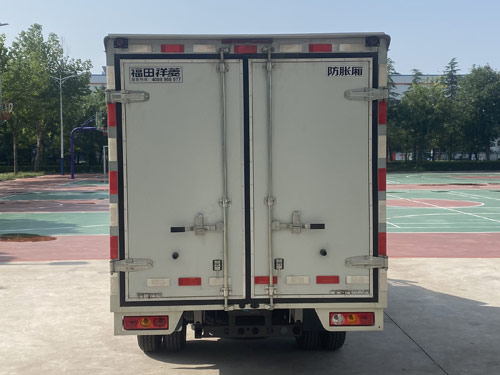 廂式運(yùn)輸車(chē)圖片