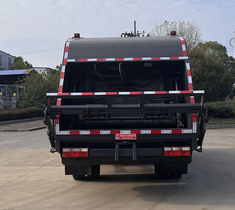 天云牌GTY5120ZYS6壓縮式垃圾車公告圖片