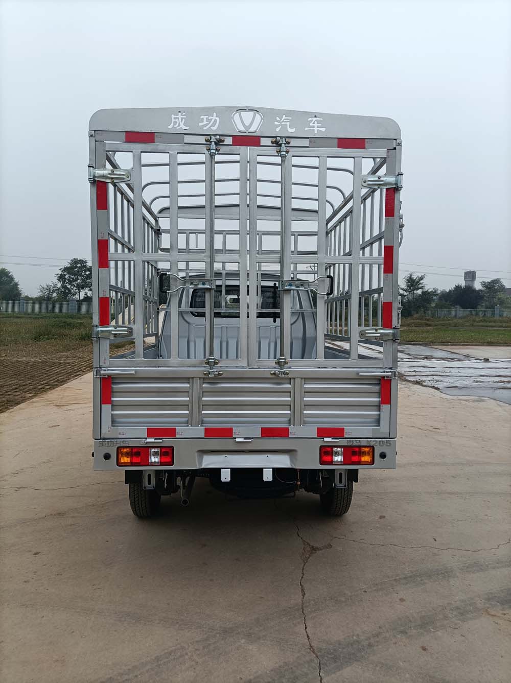 太行成功牌SCH5025CCYSC1A倉柵式運輸車公告圖片