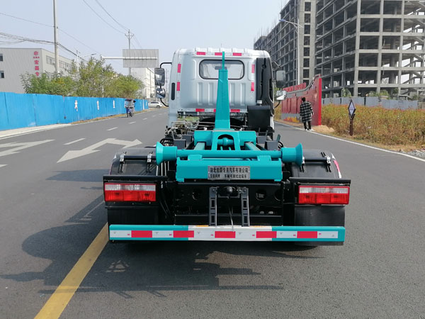 宏磊風牌HLF5070ZXXE車廂可卸式垃圾車公告圖片