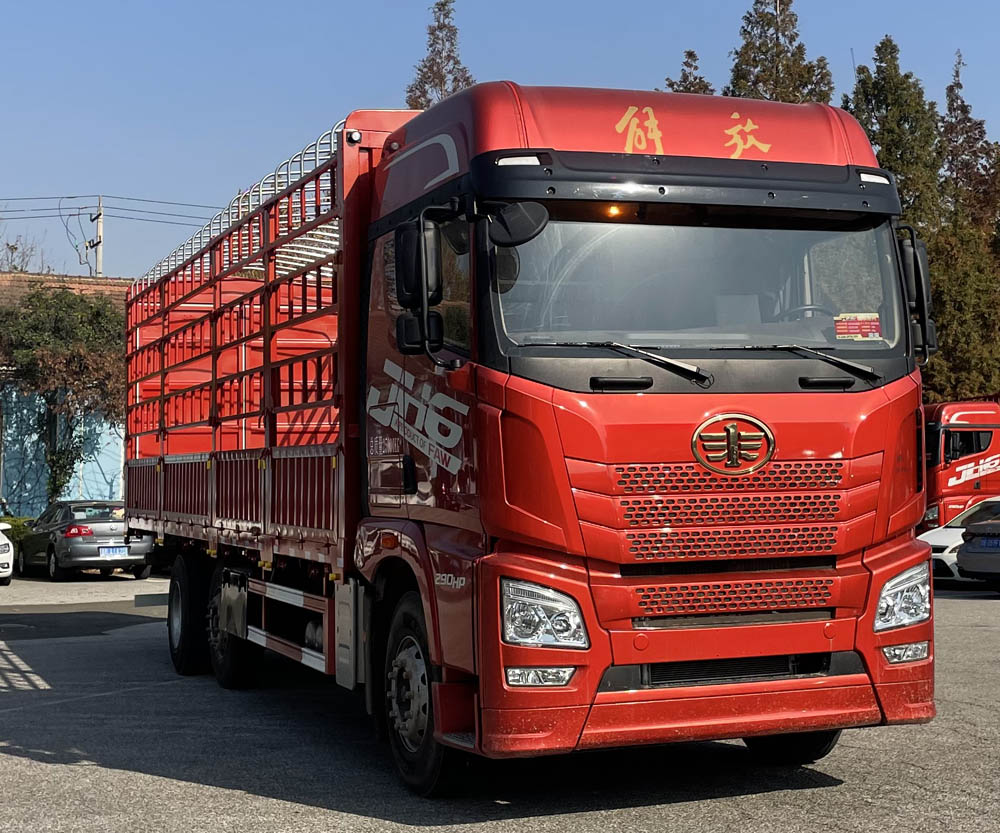 解放牌CA5250CCYP25K2L7T2E6A80倉柵式運輸車公告圖片