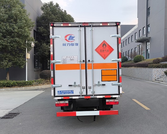 程力威牌CLW5030XRQE6易燃?xì)怏w廂式運(yùn)輸車公告圖片