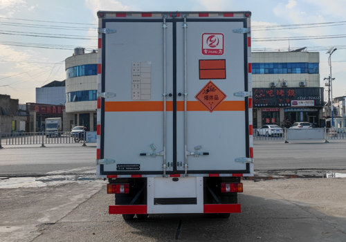 專力牌ZLC5090XQYZ6爆破器材運輸車公告圖片