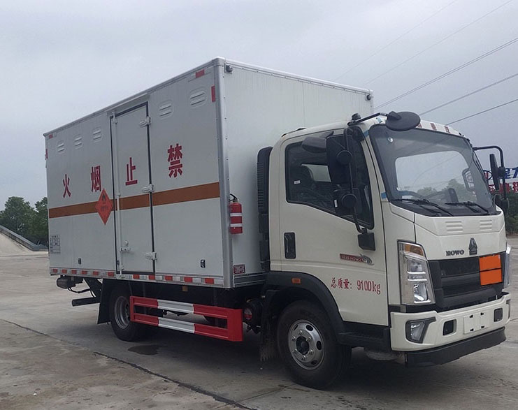 程力牌CL5097XRQ6BXW易燃氣體廂式運輸車