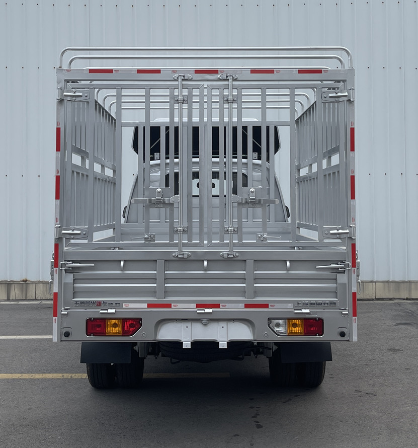 五菱牌LZW5030CCYSLGHUG倉柵式運(yùn)輸車公告圖片