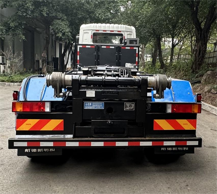 山花牌JHA5323ZXXDFDBEV純電動(dòng)車廂可卸式垃圾車公告圖片