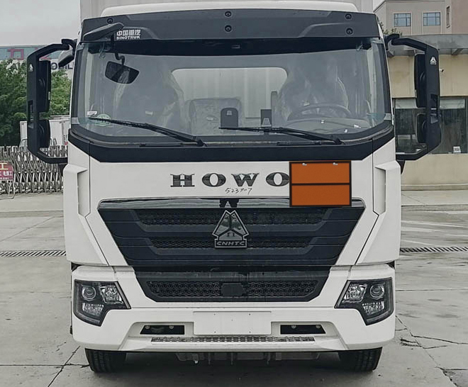 大力牌DLQ5183XQYZZ6爆破器材運輸車公告圖片