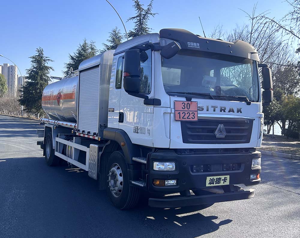 楚飛牌CLQ5180GJY6ZZF飛機加油車