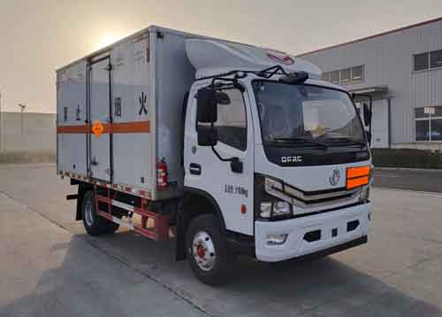 襄鑫鼎牌XDV5090XQYEQ6爆破器材運輸車公告圖片