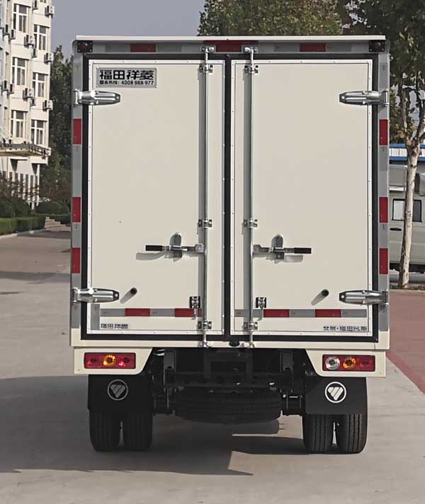 福田牌BJ5030XXY5JV7-40廂式運(yùn)輸車公告圖片