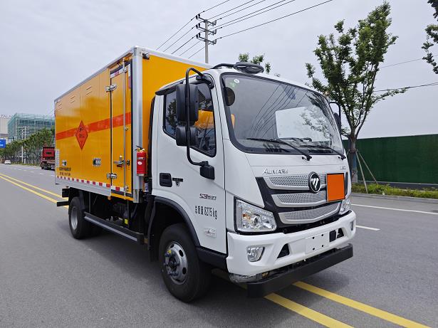 凱樂(lè)泰牌JYA5080XQY-BJ1爆破器材運(yùn)輸車(chē)