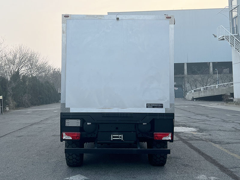 朗宸牌LLC5100XLJ旅居車公告圖片