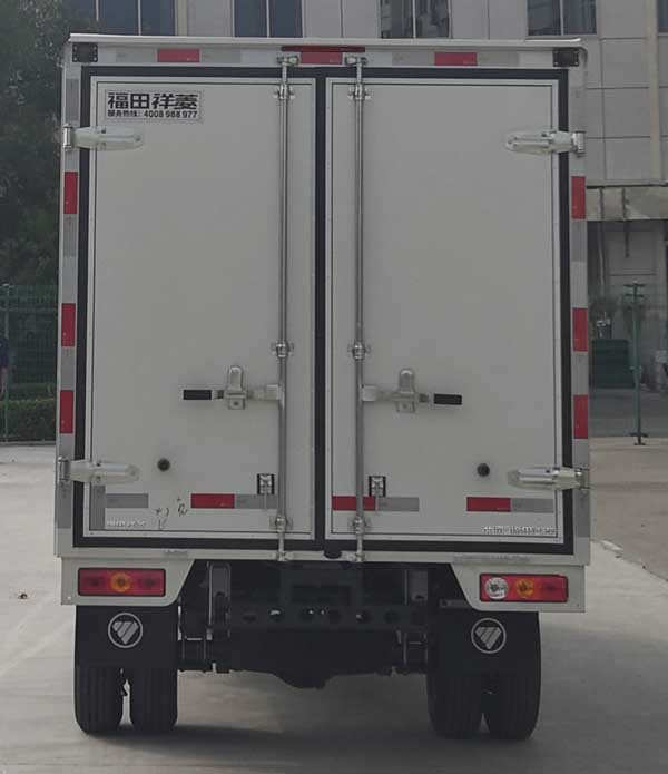 福田牌BJ5030XXY4AV8-40廂式運(yùn)輸車公告圖片