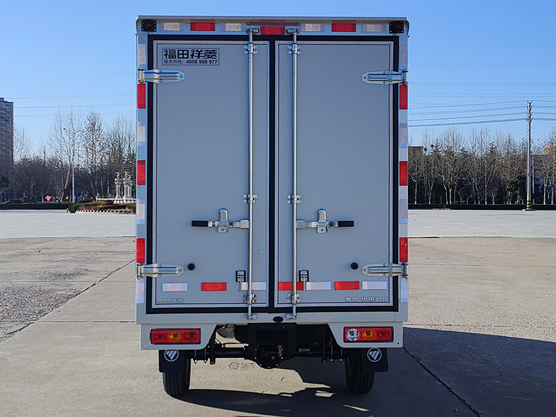 福田牌BJ5020XXY2AV5-14廂式運輸車公告圖片