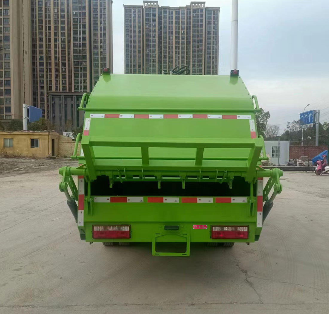 王牌牌CDW5074ZYSF361DFH壓縮式垃圾車公告圖片