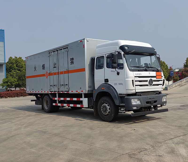 程力牌CL5189XQY6BXW爆破器材運輸車