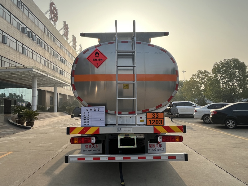 楚勝牌CSC5267GYYLZS6鋁合金運(yùn)油車公告圖片
