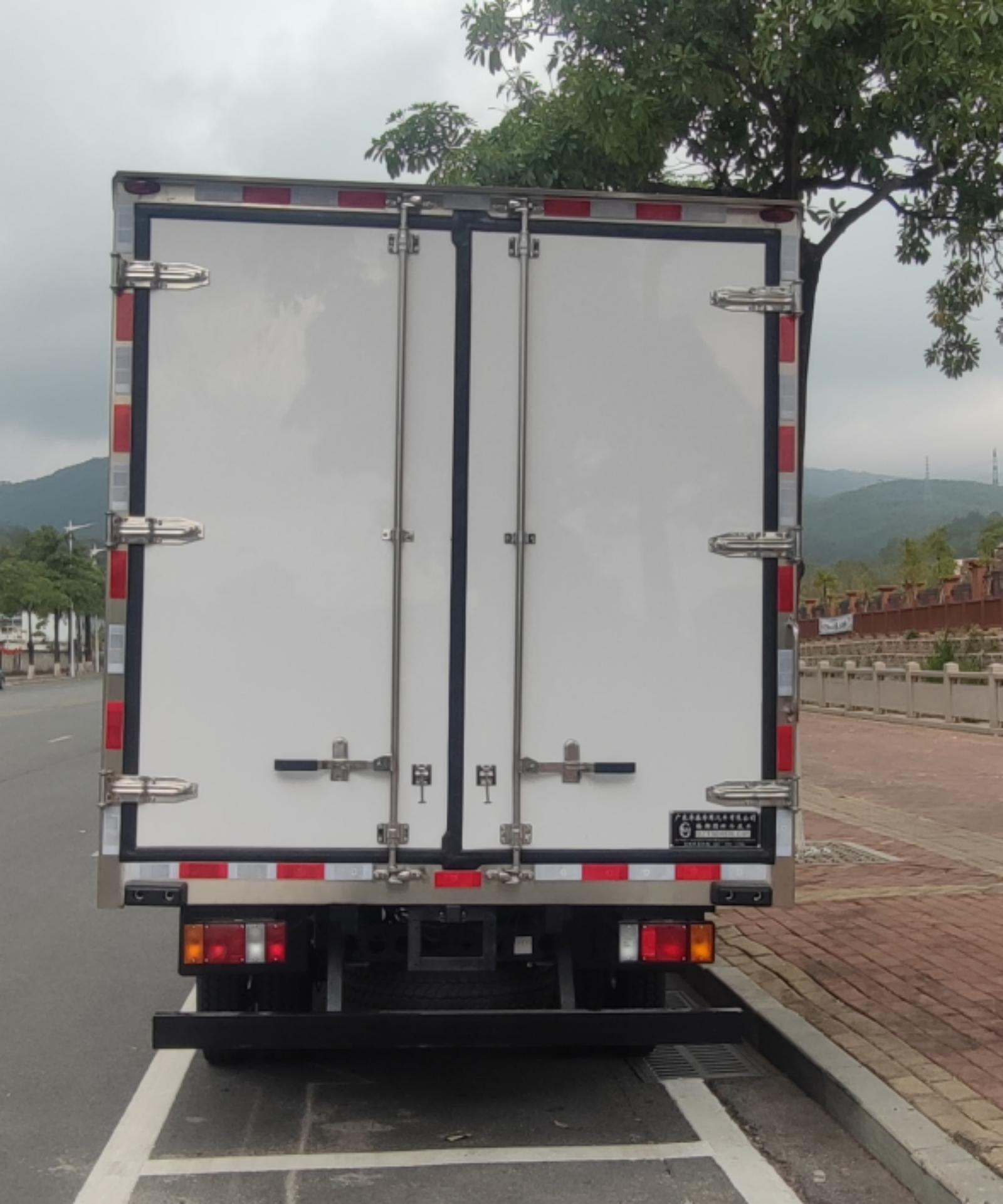 格斯圖牌DZT5046XLCQ5冷藏車公告圖片