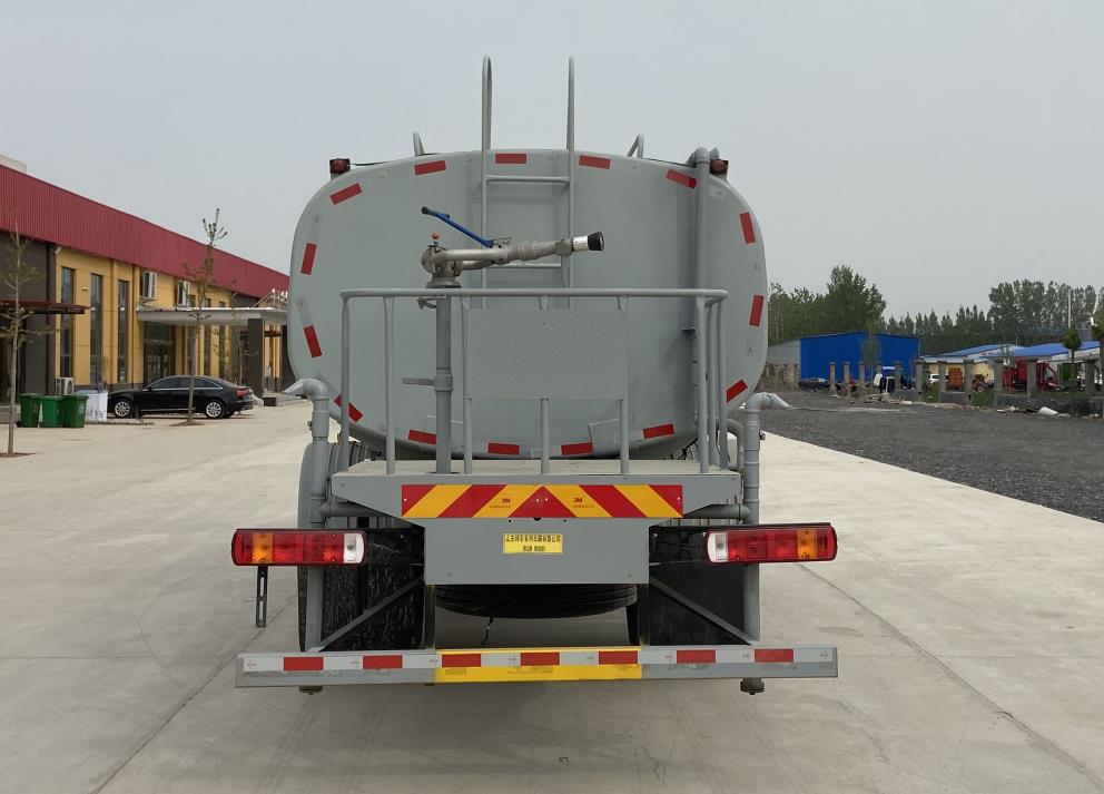 祥農(nóng)達(dá)牌SGW5181GPSBJ6綠化噴灑車公告圖片