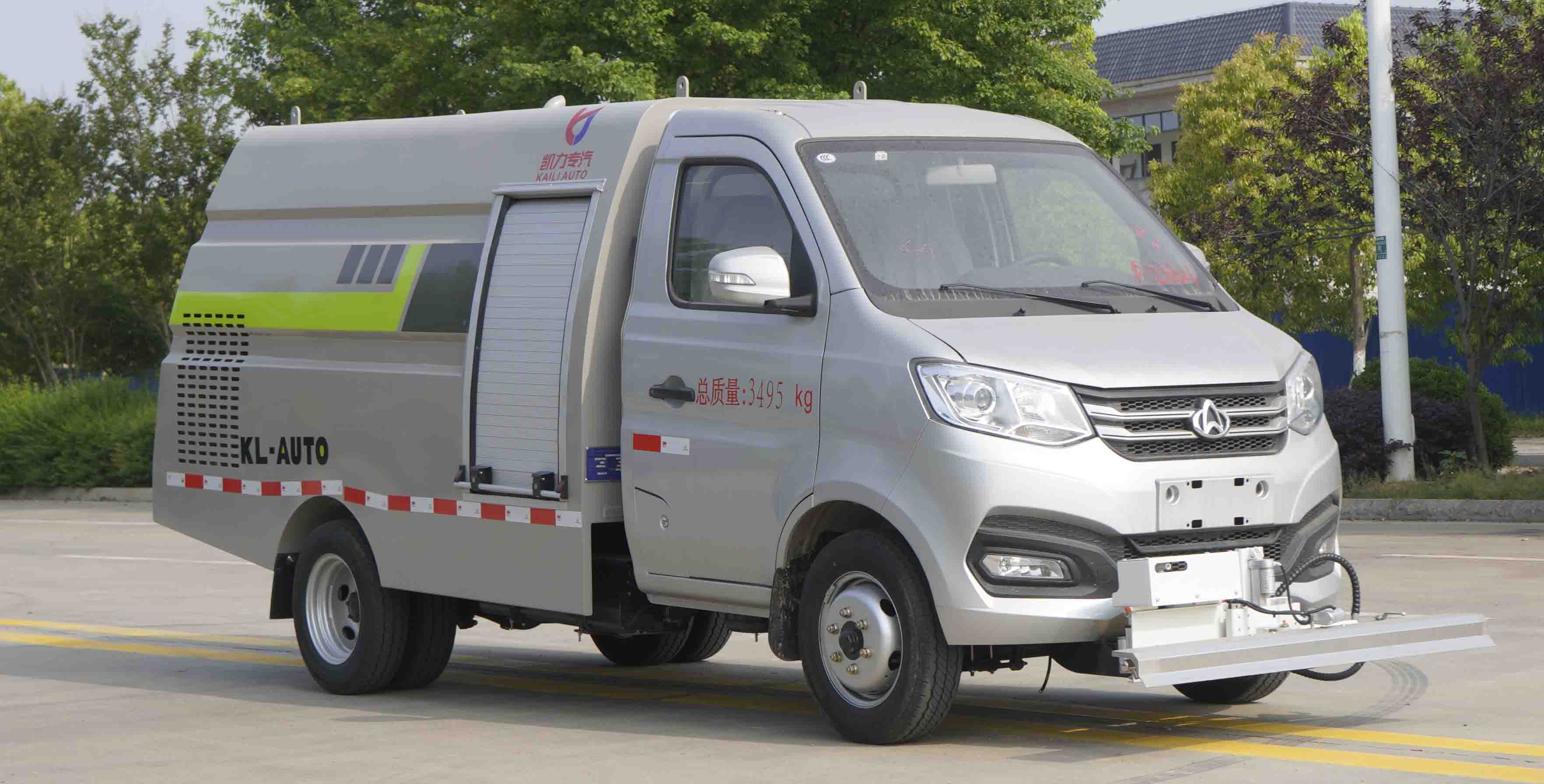 凱力風(fēng)牌KLF5032TYHS6路面養(yǎng)護(hù)車(chē)