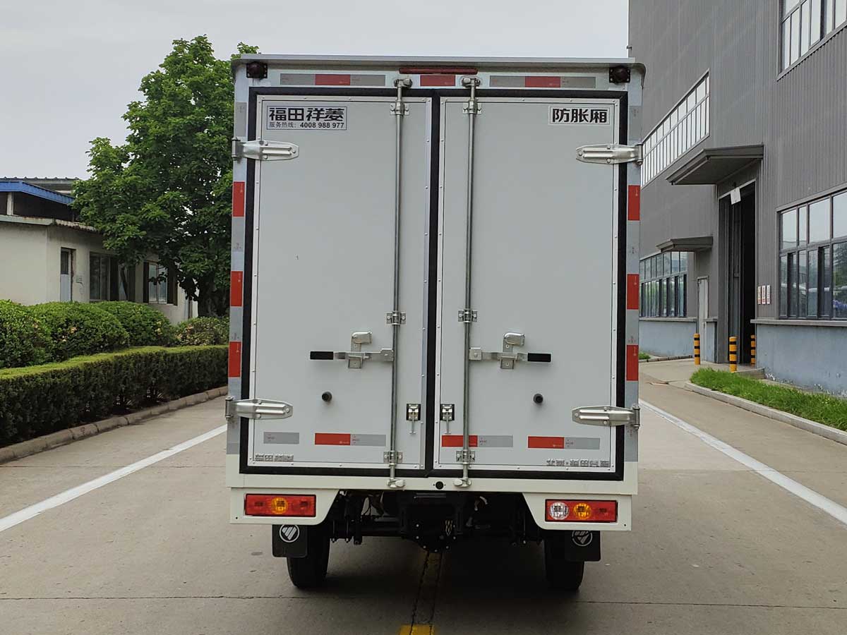 福田牌BJ5030XXY4AV6-12廂式運(yùn)輸車公告圖片