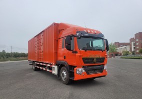 豪沃牌ZZ5187XXYN711GF11厢式运输车