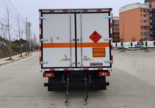 匯力威牌VVV5090XRQBJ6易燃?xì)怏w廂式運(yùn)輸車公告圖片
