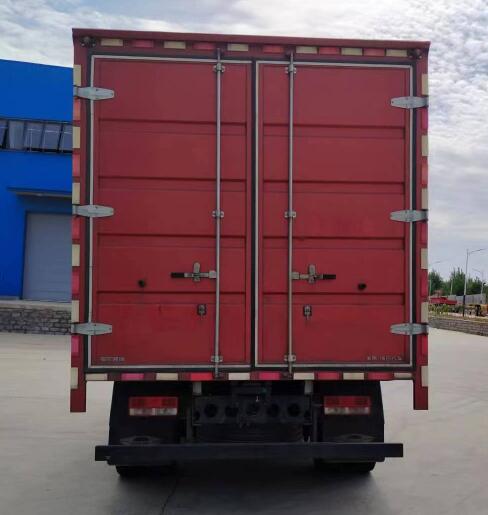 福田牌BJ5084XXYDJEA-02廂式運輸車公告圖片