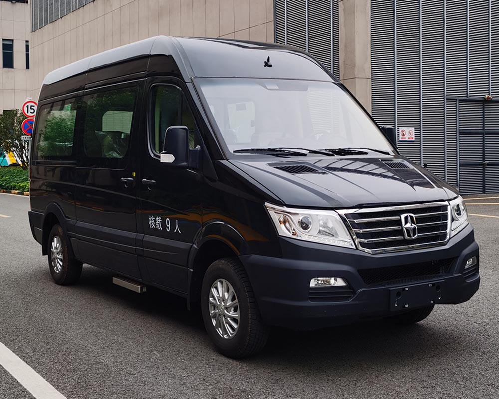 亞星牌YBL5042XSWBEV純電動商務車