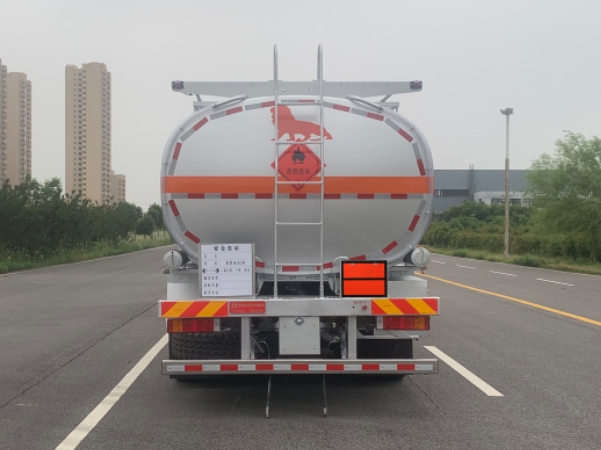 歐曼牌HFV5321GRYEQ26易燃液體罐式運輸車公告圖片