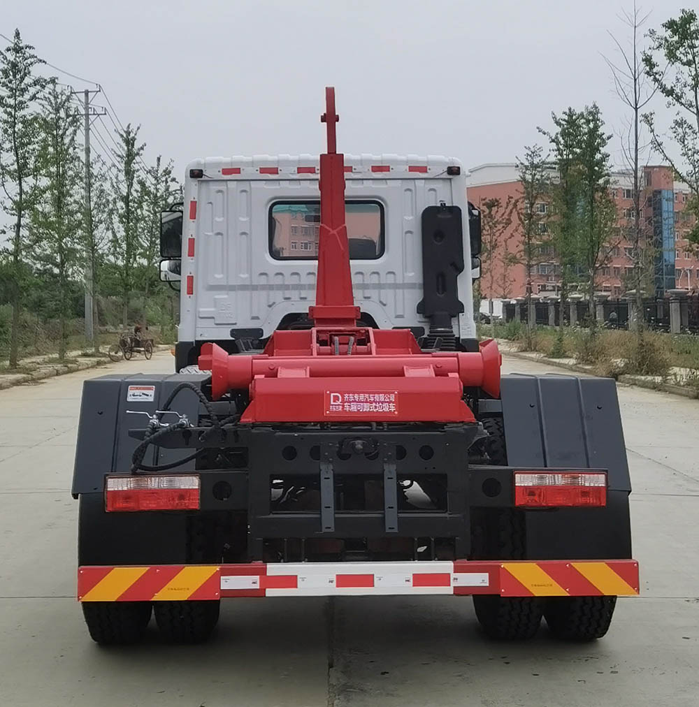 齊東方牌CLD5180ZXXEQ6車廂可卸式垃圾車公告圖片