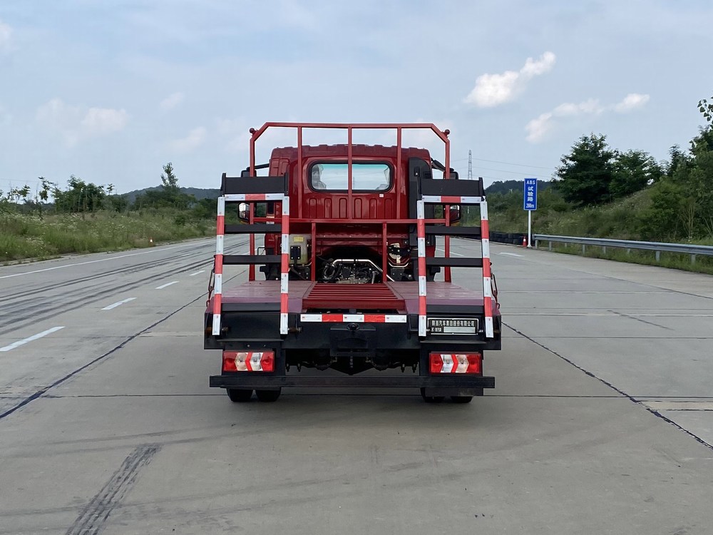 陜汽牌SX5041TPBNP6331平板運(yùn)輸車公告圖片