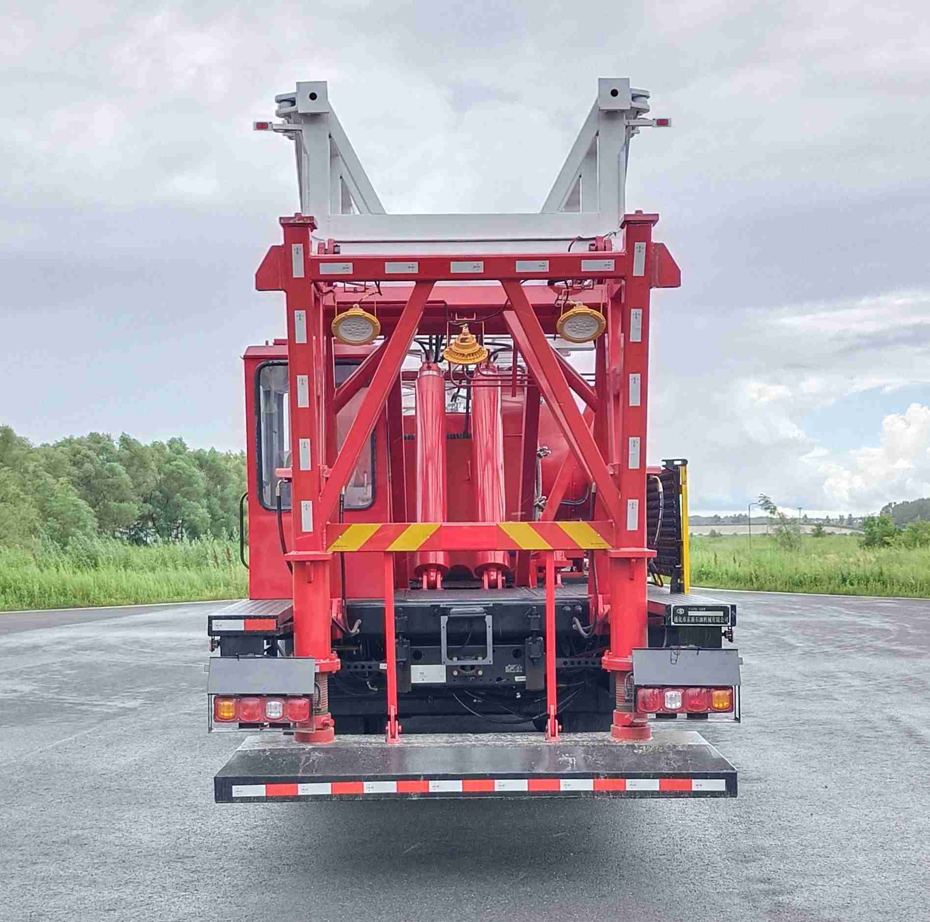 東潯牌TDX5340TXJ修井機(jī)公告圖片