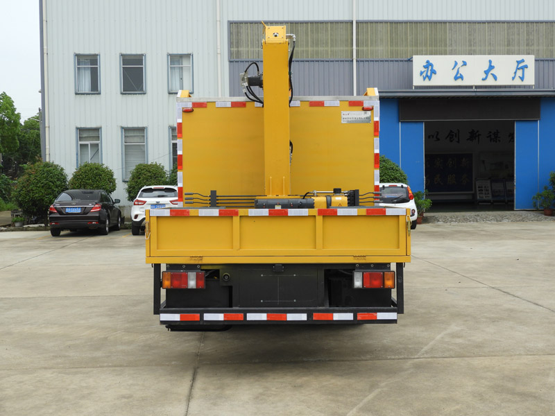 桐工牌TBJ5065XJXQ5D檢修車公告圖片