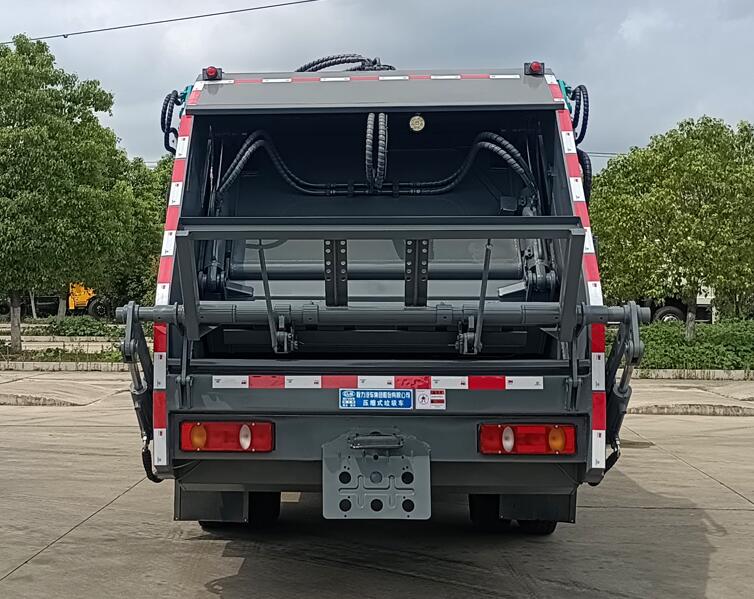 程力牌CL5080ZYS6AHQ壓縮式垃圾車公告圖片