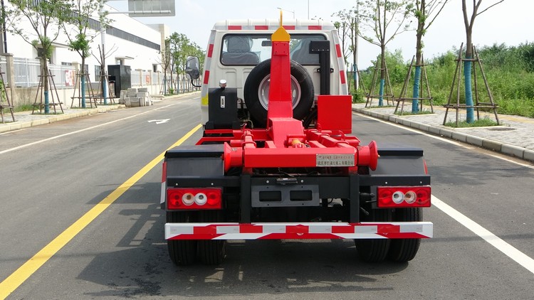 金銀湖牌WFA5041ZXXFE6車廂可卸式垃圾車公告圖片