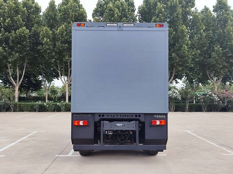 宇通牌ZK5110XLJC6旅居車(chē)公告圖片