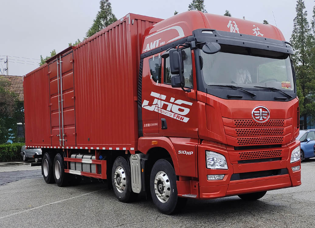 解放牌CA5320XXYP25K15L7T4E6A80廂式運(yùn)輸車公告圖片