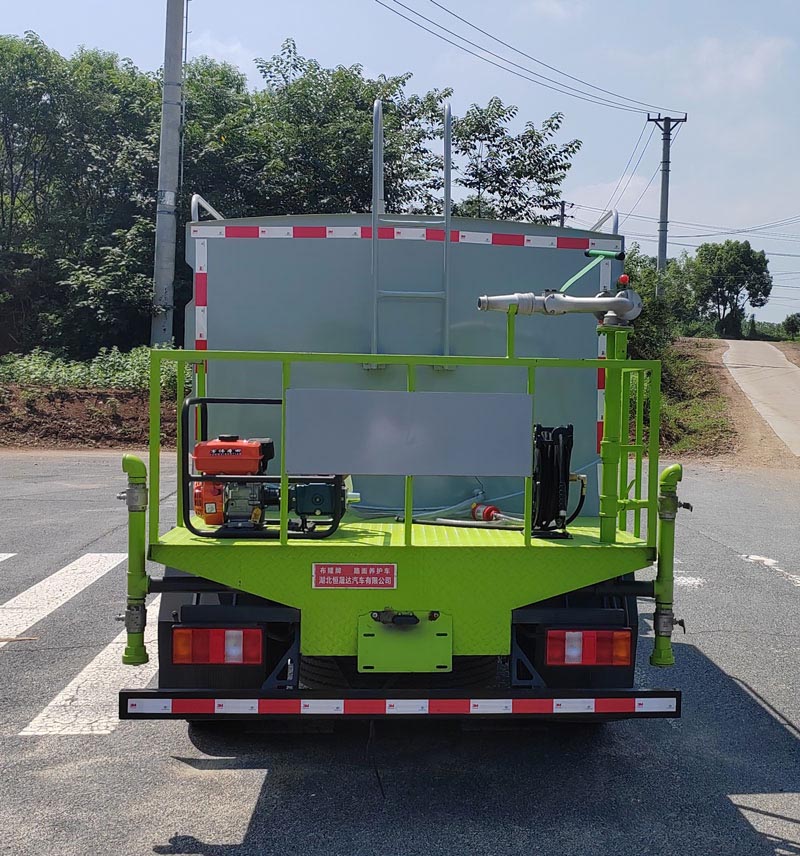 布隆牌LLL5040TYHY6路面養(yǎng)護車公告圖片