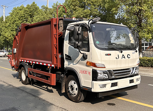 龍星匯牌HLV5080ZYSH6壓縮式垃圾車公告圖片